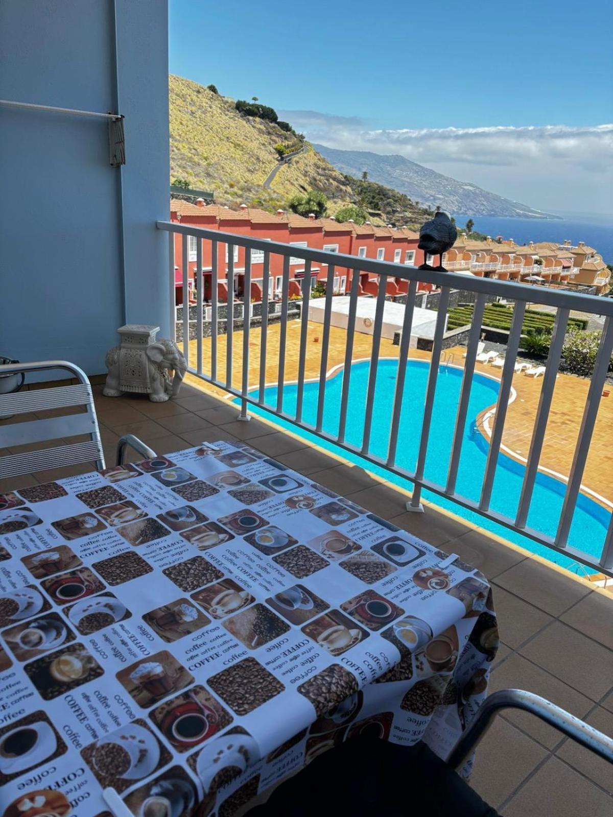 Apartamento Hans San Antonio  Екстер'єр фото